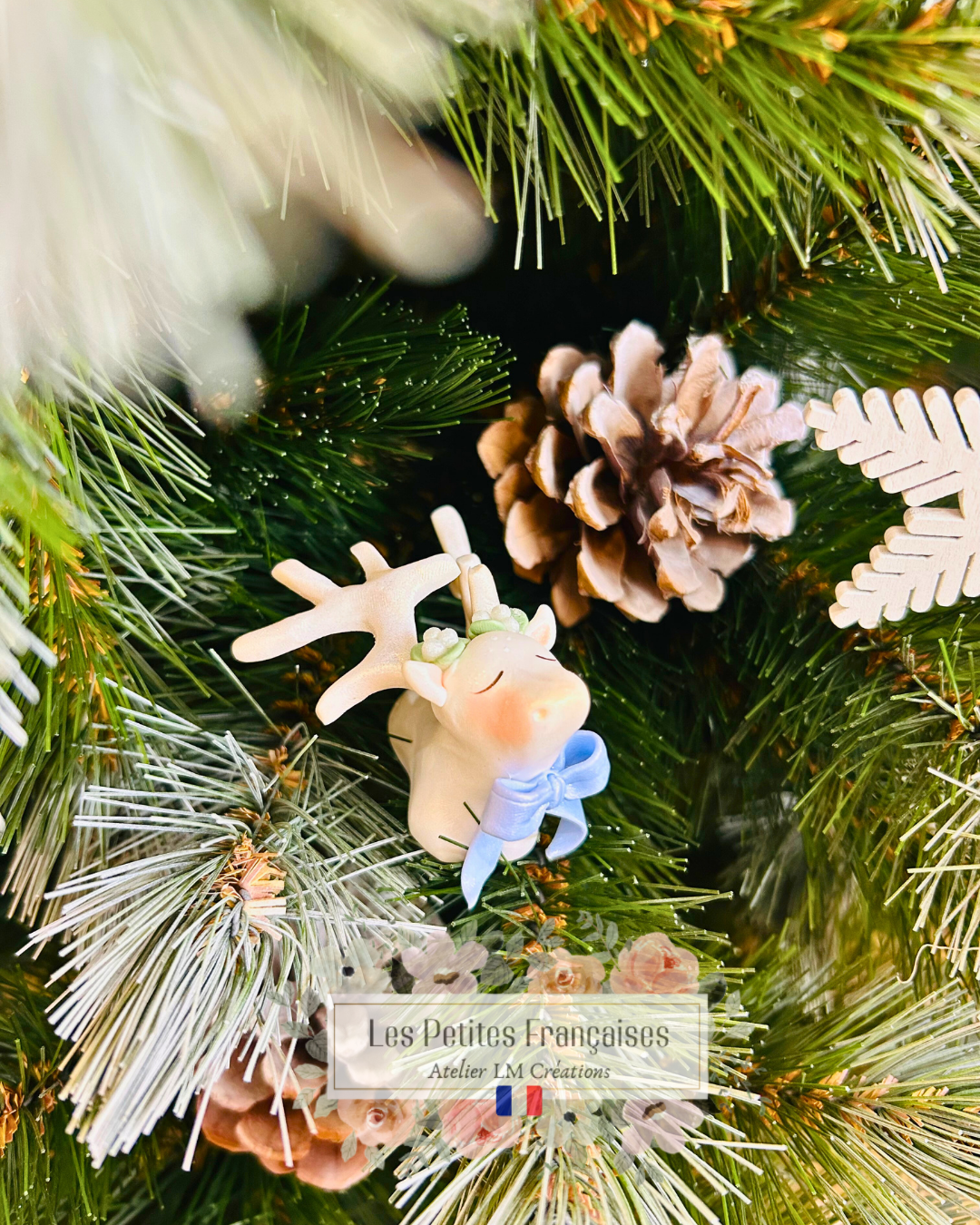 Armand - Cerf Blanc des Forêts Enneigées