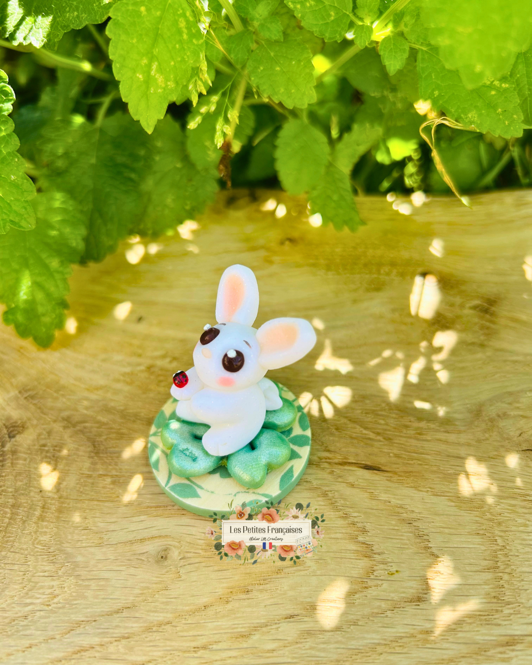 Hugo - Lapin Trèfle Porte-Bonheur - Sculpture d'Art Unique