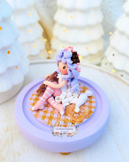 Élinorée - Lutine Pâtissière - Sculpture d'Art Unique