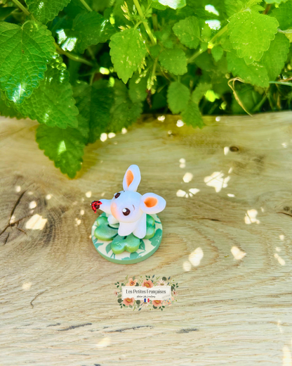 Gaspard - Lapin Trèfle Porte-Bonheur - Sculpture d'Art Unique