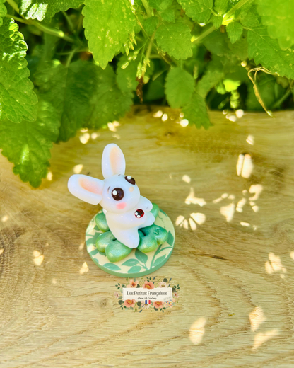 Hugo - Lapin Trèfle Porte-Bonheur - Sculpture d'Art Unique
