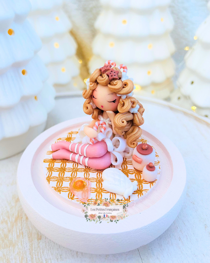 Lune - Lutine Pâtissière - Sculpture d'Art Unique