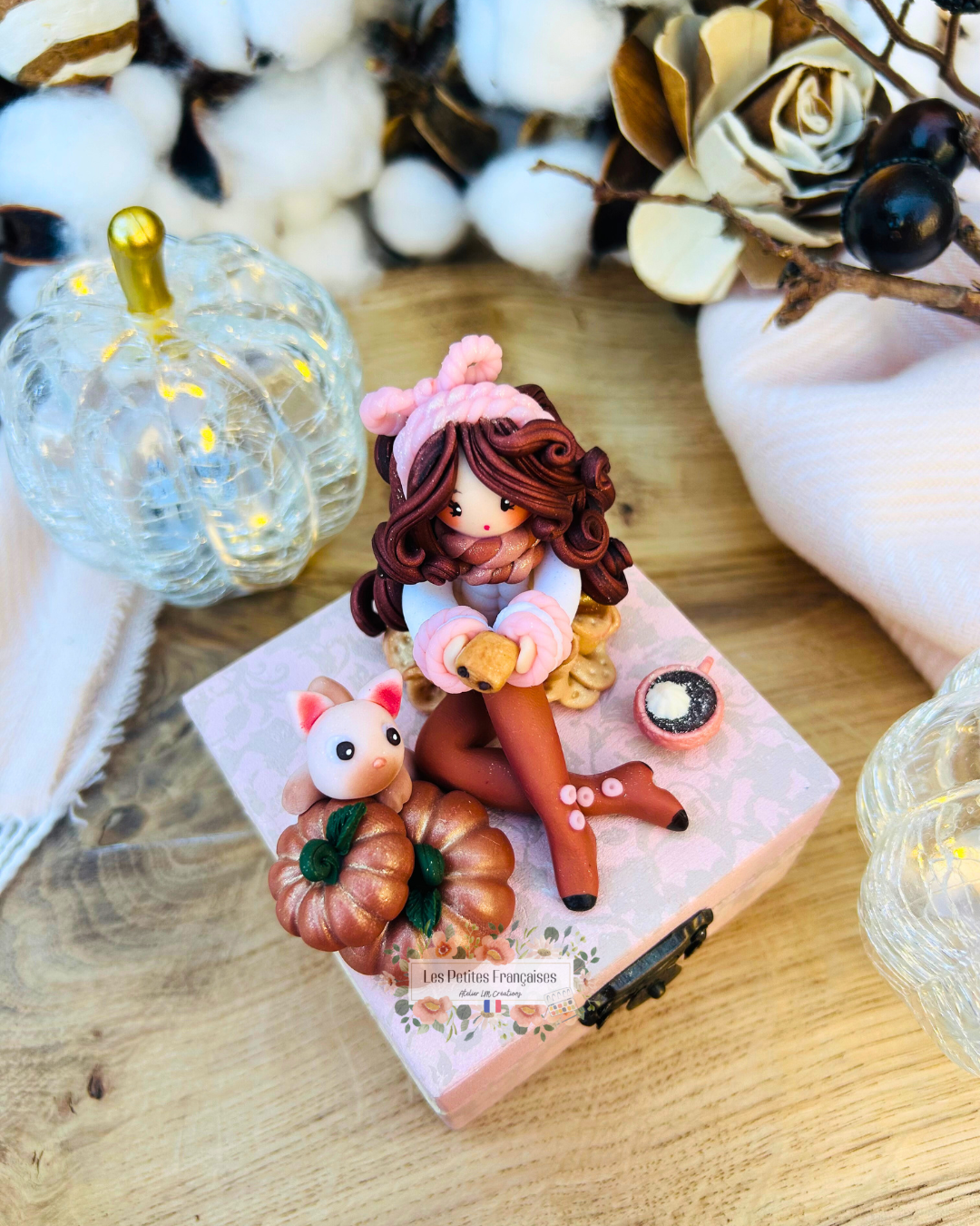 Mathilde - Boîte Poupée Automne - Sculpture d'Art Unique