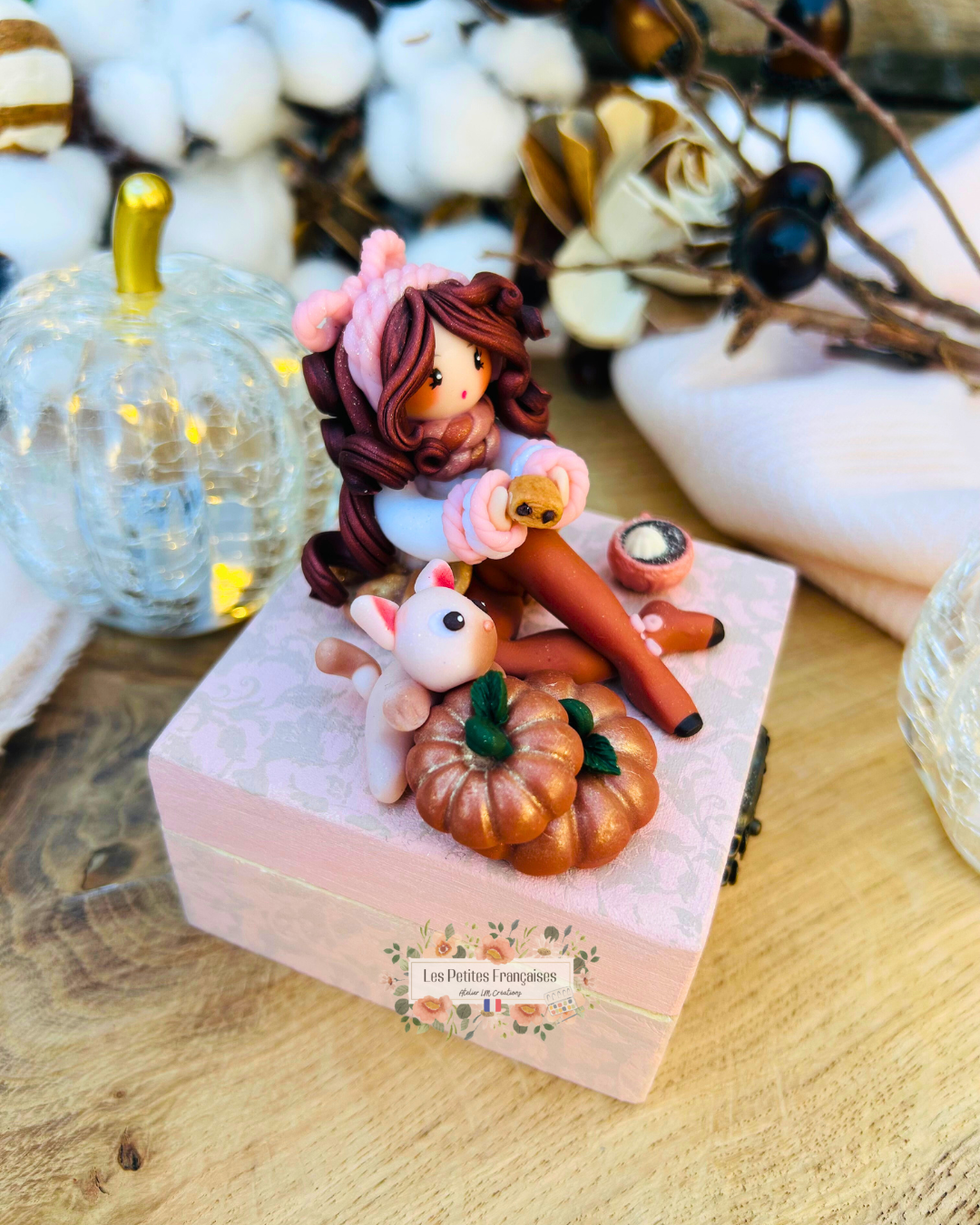 Mathilde - Boîte Poupée Automne - Sculpture d'Art Unique