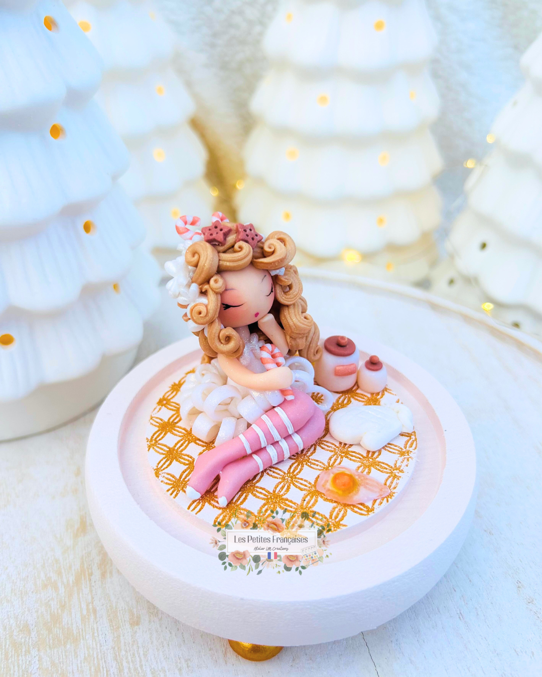 Lune - Lutine Pâtissière - Sculpture d'Art Unique