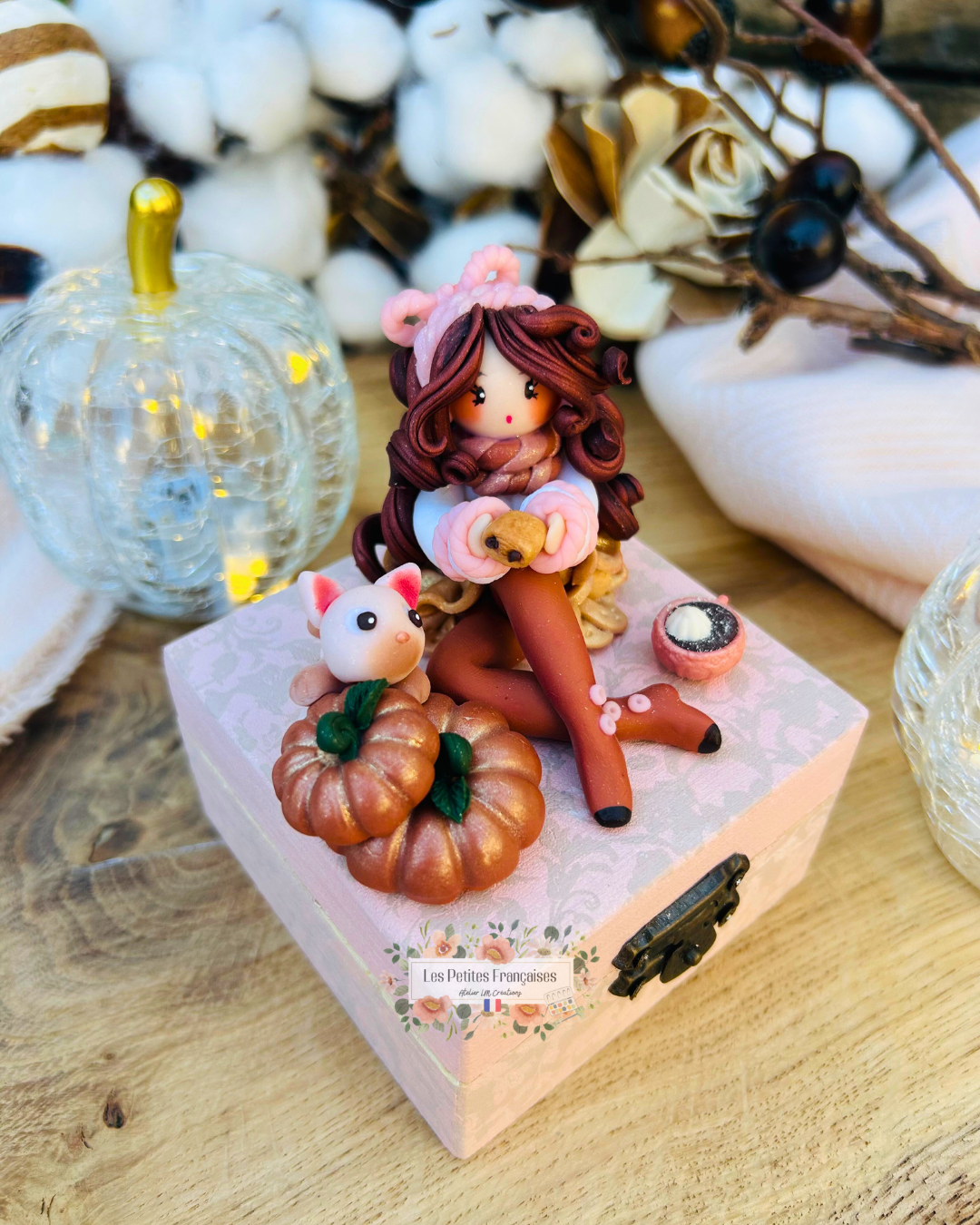 Mathilde - Boîte Poupée Automne - Sculpture d'Art Unique