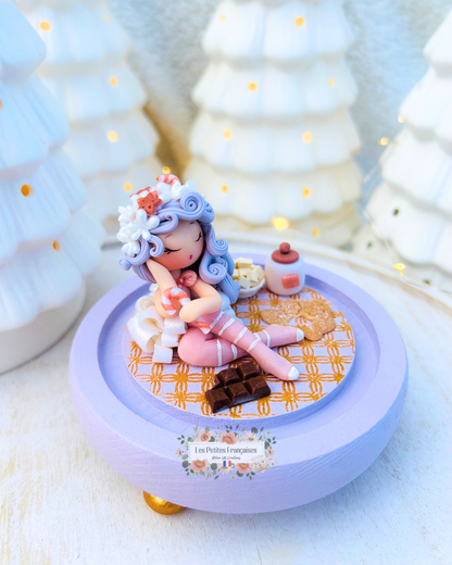Almée - Lutine Pâtissière - Sculpture d'Art Unique