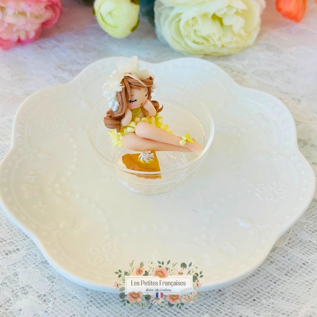 Margot - Sculpture d'Art Unique Parfumé - Sous Cloche