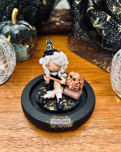 Anastasie - Poupée Magicienne - Sculpture d'Art Unique