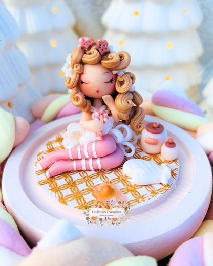 Lune - Lutine Pâtissière - Sculpture d'Art Unique