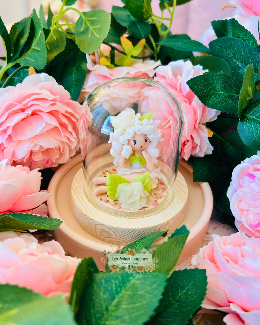 Célestine - Sculpture d'Art Unique Parfumé - Sous Cloche