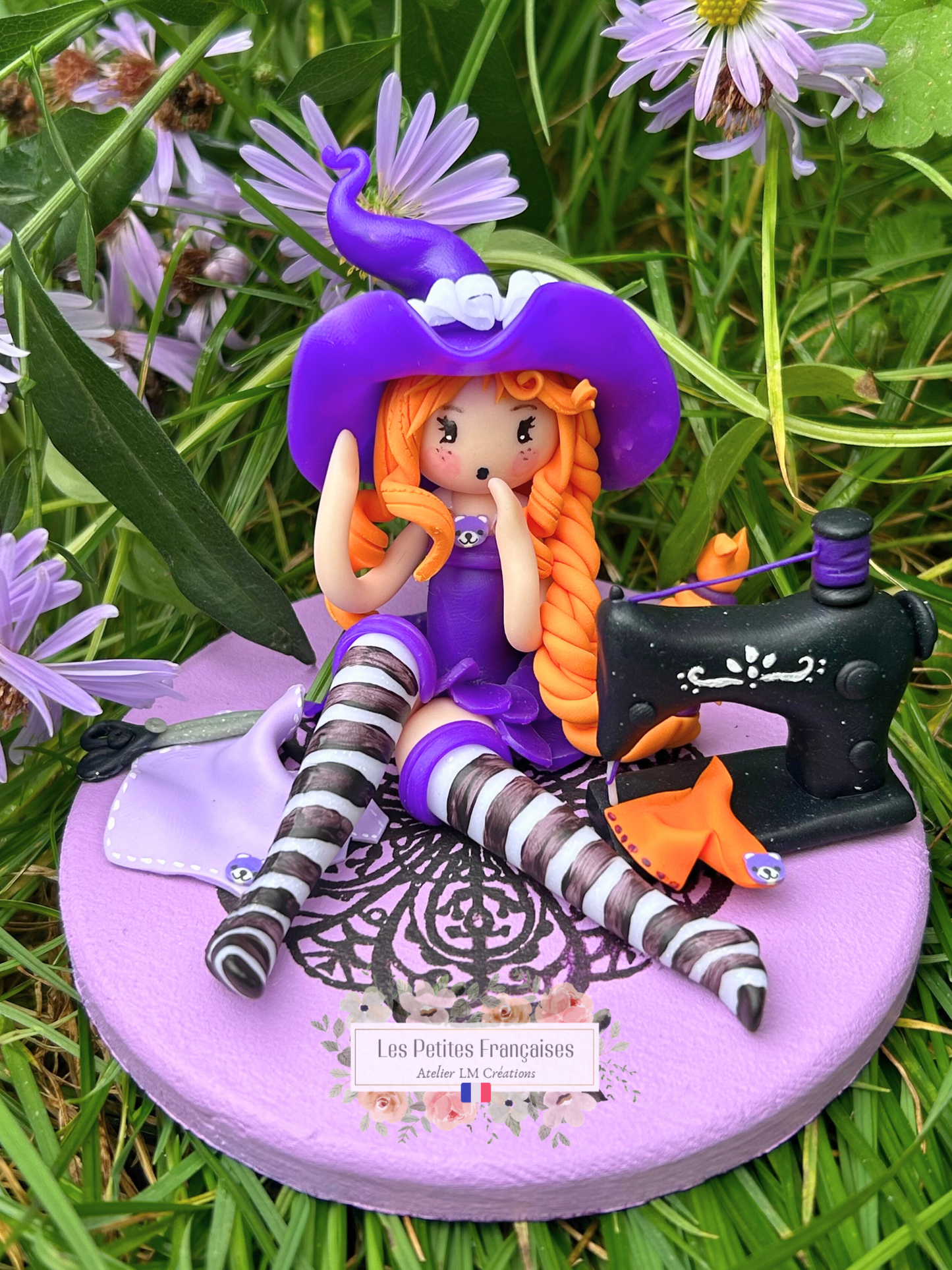 Caroline - Sorcière Couturière - Sculpture d'Art Unique