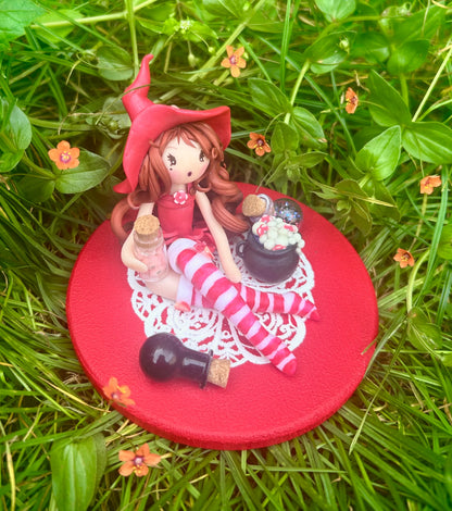 Rebecca -  Sorcière des Potions Magiques - Sculpture d'Art Unique